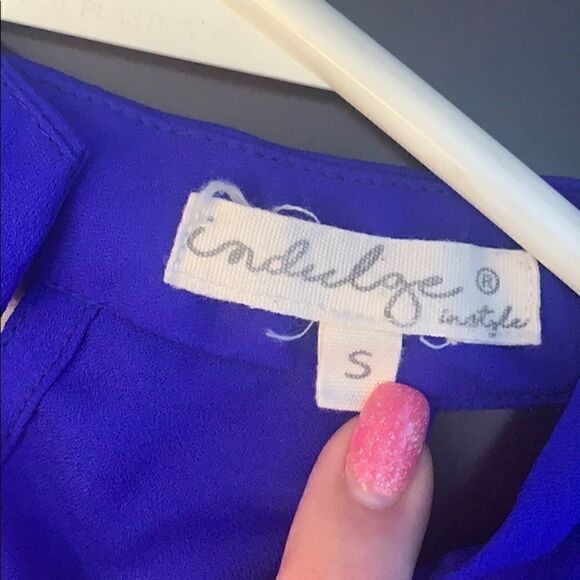 Small Indulge royal blue sleeveless date night top. (J1) - Picture 7 of 8